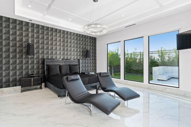 1572 Courtland Drive, Frisco, TX 75034