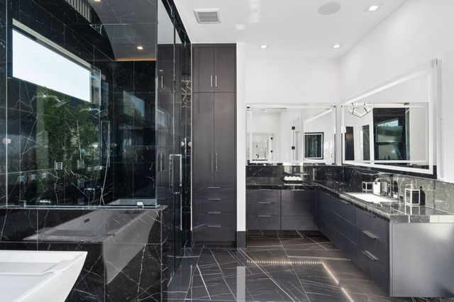 1572 Courtland Drive, Frisco, TX 75034