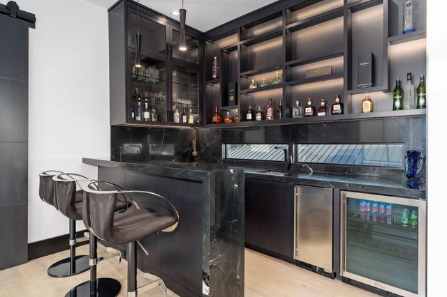 1572 Courtland Drive, Frisco, TX 75034