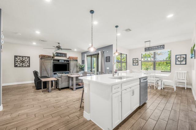 4819 Chantilly Road, Lake Worth, FL 33467
