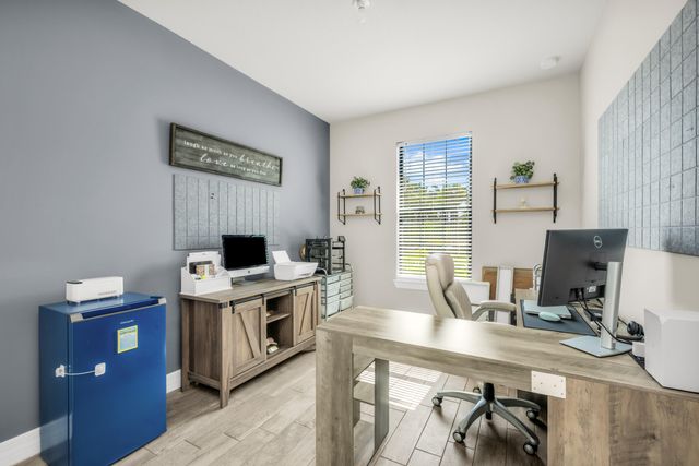 4819 Chantilly Road, Lake Worth, FL 33467