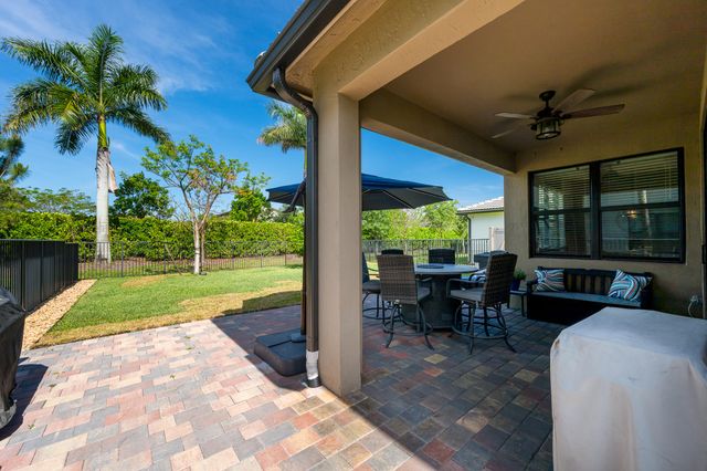 4819 Chantilly Road, Lake Worth, FL 33467