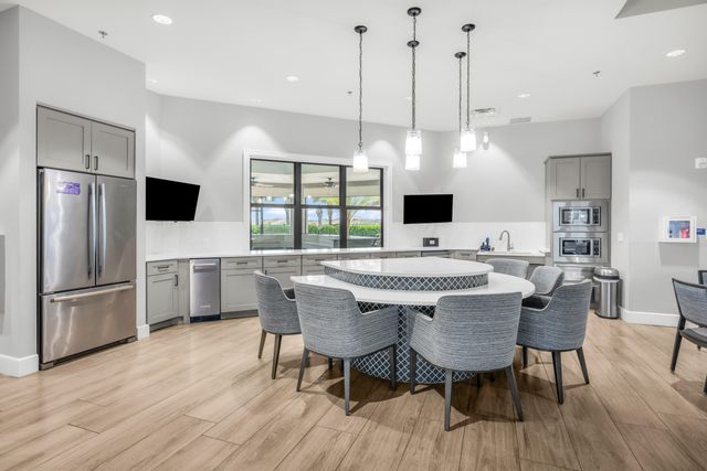 4819 Chantilly Road, Lake Worth, FL 33467