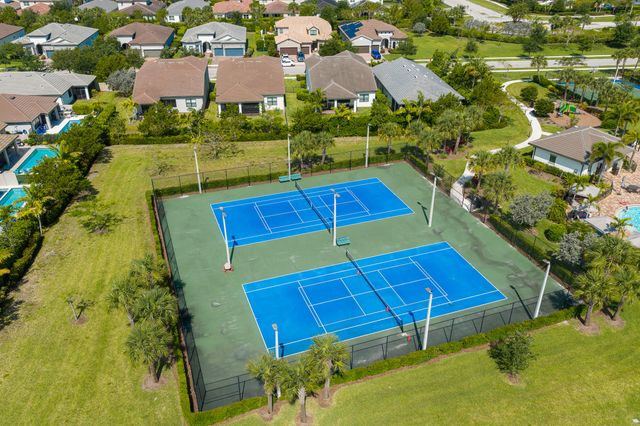 4819 Chantilly Road, Lake Worth, FL 33467