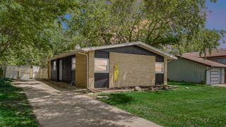 8726 Lakewood Avenue, Gary, IN 46403