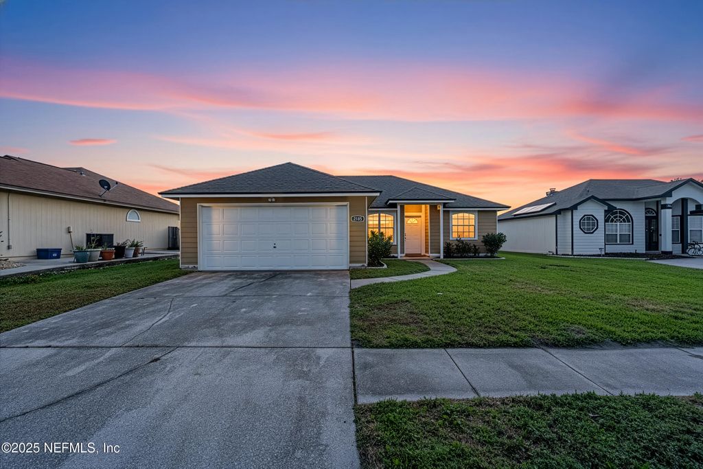 2185 KHAKI Court, Middleburg, FL 32068