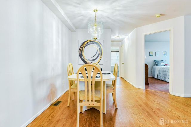 226 Bexley Lane, Piscataway, NJ 08854