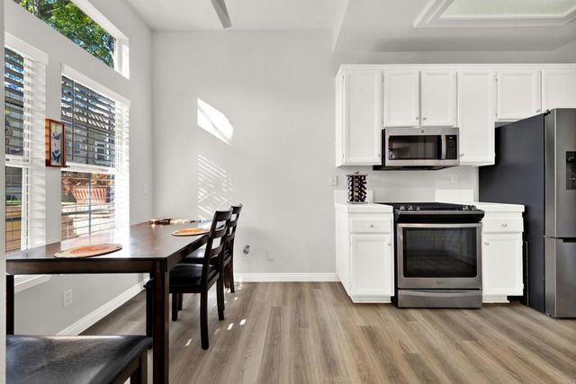 11196 Portobelo Dr, San Diego, CA 92124