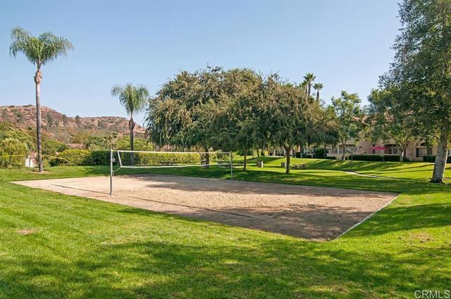 11196 Portobelo Dr, San Diego, CA 92124