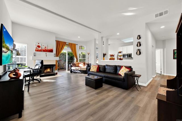 11196 Portobelo Dr, San Diego, CA 92124