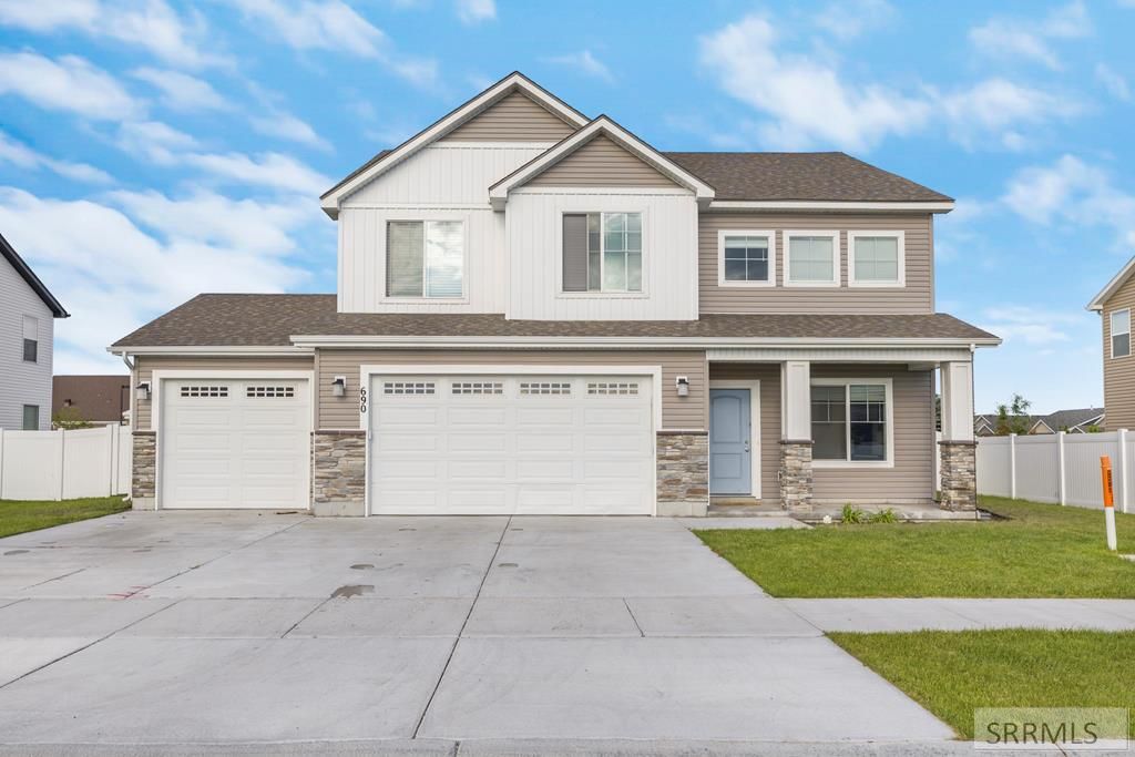 690 S 2100 W, Rexburg, ID 83440