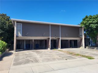 5832 Alameda St D, Corpus Christi, TX 78412