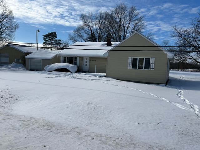 10515 N 12th Street, Plainwell, MI 49080