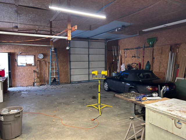 10515 N 12th Street, Plainwell, MI 49080