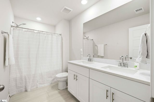 320 Lavinia Circle, Duncan, SC 29334