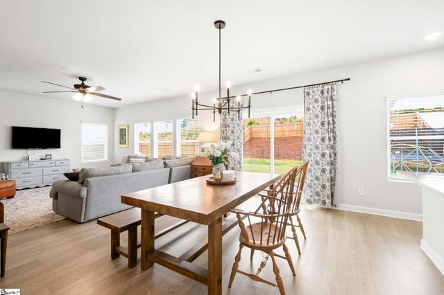 320 Lavinia Circle, Duncan, SC 29334