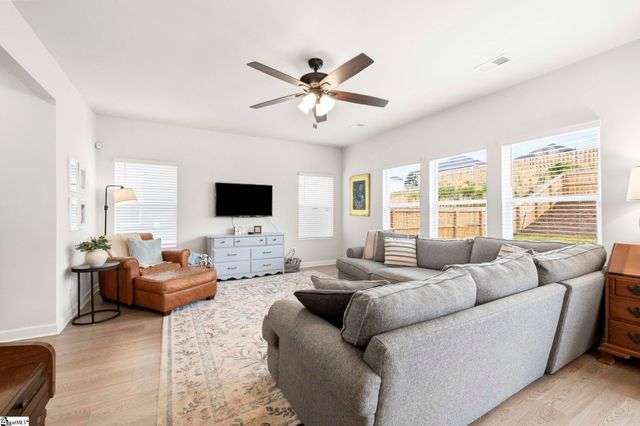 320 Lavinia Circle, Duncan, SC 29334