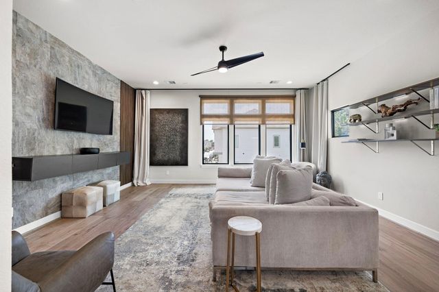 4508 Trevor Park Lane, Houston, TX 77018