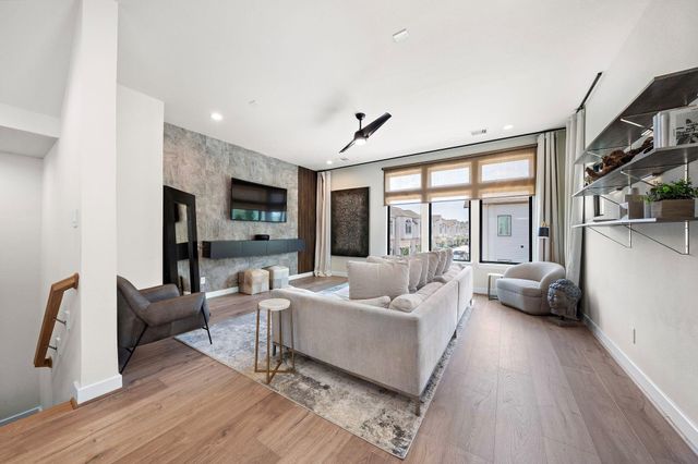 4508 Trevor Park Lane, Houston, TX 77018