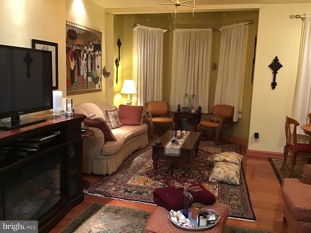 2263 12TH ST NW, Washington, DC 20009