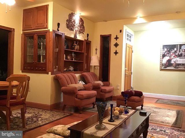 2263 12TH ST NW, Washington, DC 20009