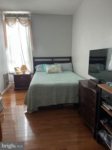 2263 12TH ST NW, Washington, DC 20009