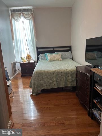 2263 12TH ST NW, Washington, DC 20009