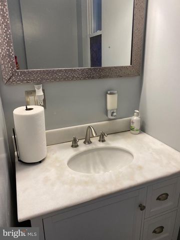 2263 12TH ST NW, Washington, DC 20009