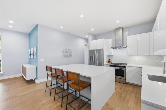 952 LA SALLE AVENUE, Orlando, FL 32803