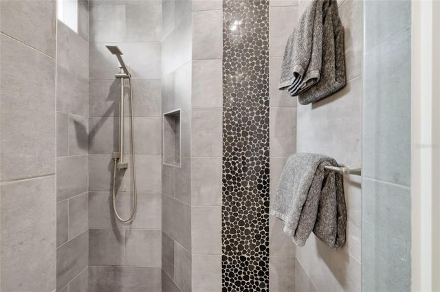 952 LA SALLE AVENUE, Orlando, FL 32803