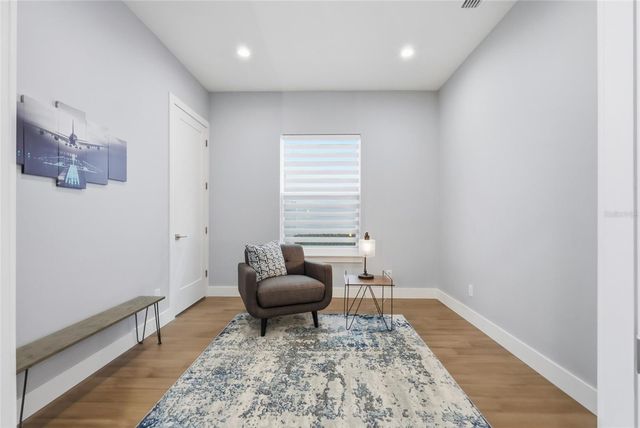 952 LA SALLE AVENUE, Orlando, FL 32803