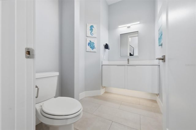 952 LA SALLE AVENUE, Orlando, FL 32803