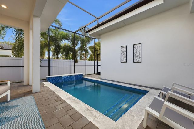 952 LA SALLE AVENUE, Orlando, FL 32803