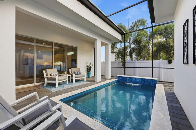 952 LA SALLE AVENUE, Orlando, FL 32803