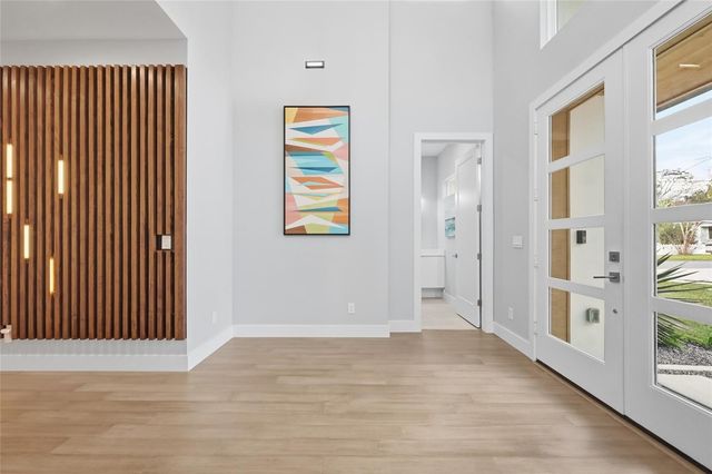 952 LA SALLE AVENUE, Orlando, FL 32803