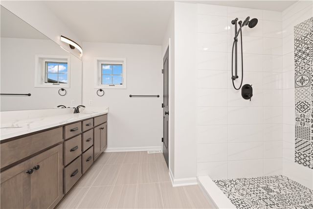 1009 Via Angelo Custode, Parma, NY 14468