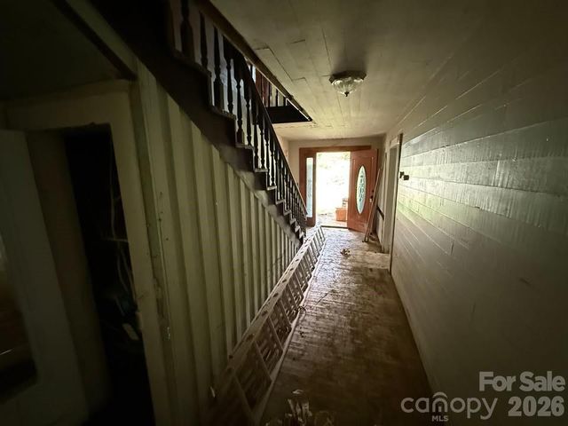 166 Old Helton School Road, Lansing, NC 28643