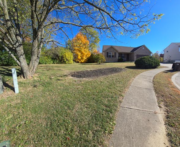 1949 Blue Heron Point, Hebron, KY 41048