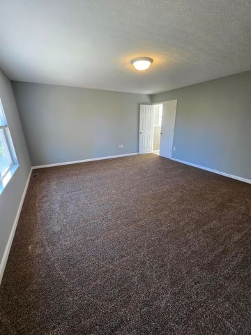 1949 Blue Heron Point, Hebron, KY 41048