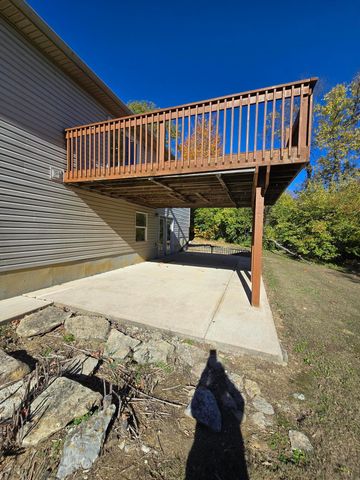 1949 Blue Heron Point, Hebron, KY 41048