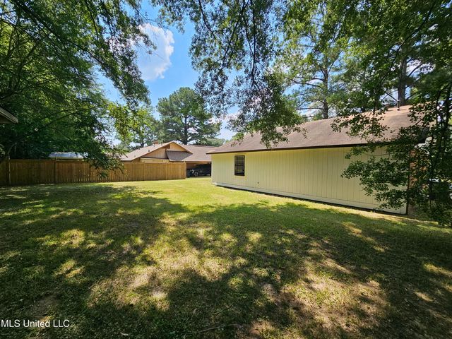2336 Princess Pine Drive, Jackson, MS 39212