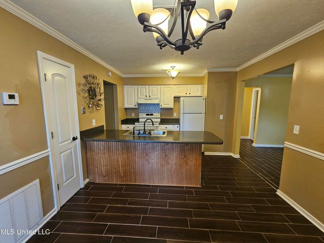 2336 Princess Pine Drive, Jackson, MS 39212