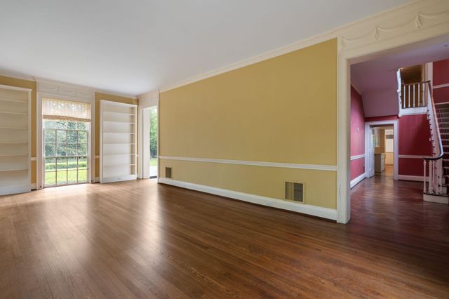 1604 Kirby Drive, Houston, TX 77019