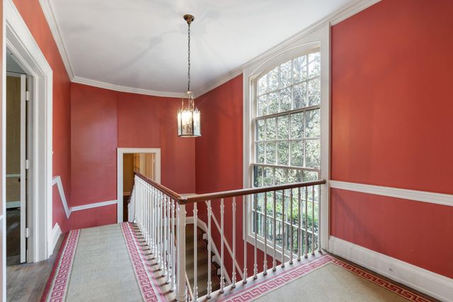 1604 Kirby Drive, Houston, TX 77019