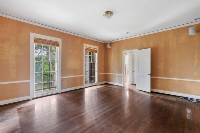 1604 Kirby Drive, Houston, TX 77019