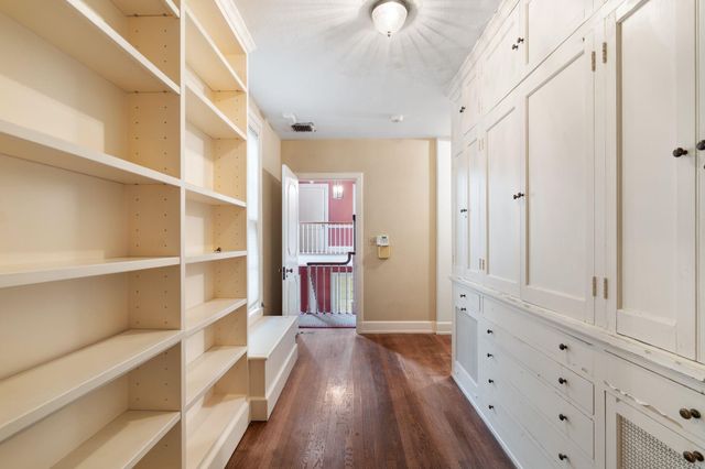 1604 Kirby Drive, Houston, TX 77019