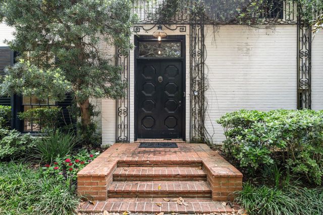 1604 Kirby Drive, Houston, TX 77019