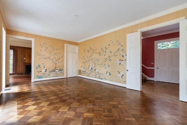 1604 Kirby Drive, Houston, TX 77019