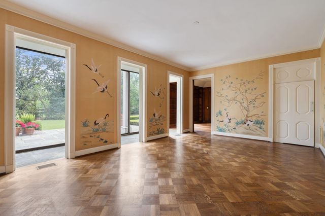1604 Kirby Drive, Houston, TX 77019