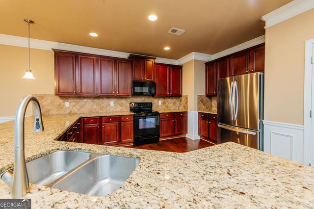 318 Haywood Drive, Kathleen, GA 31047